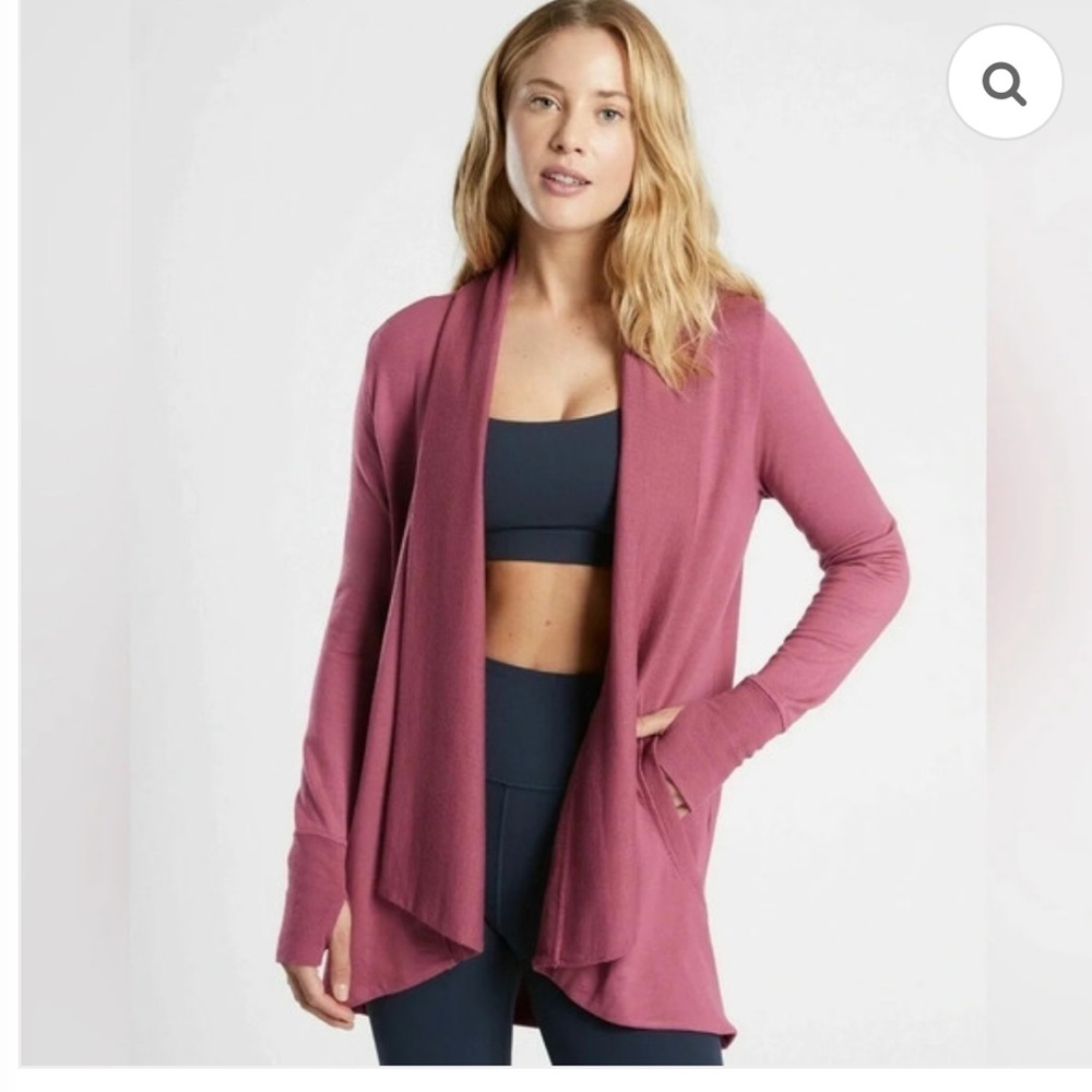 Athleta- Pranayama Restore Wrap